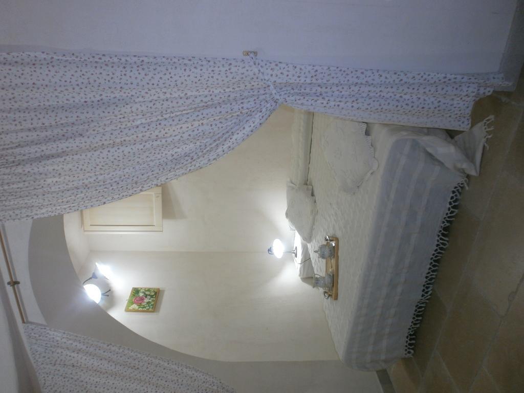 Trullo Villa Giuliana Con Giardino Posizione Panoramica Free Wifi 오스투니 객실 사진