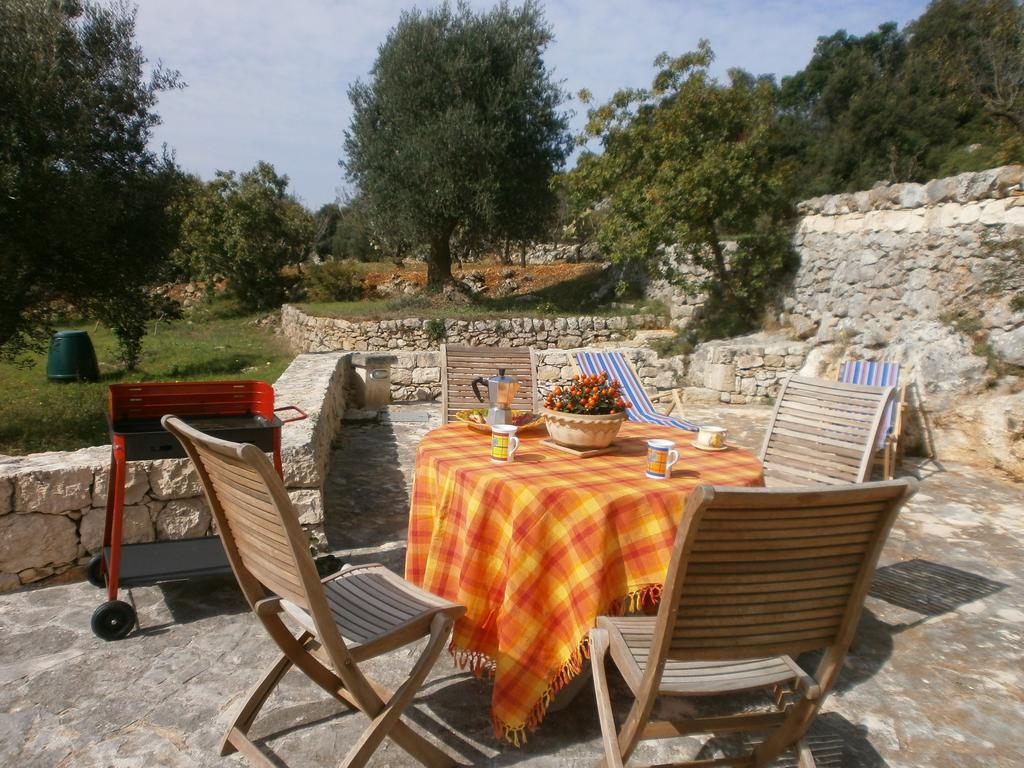 Trullo Villa Giuliana Con Giardino Posizione Panoramica Free Wifi 오스투니 객실 사진
