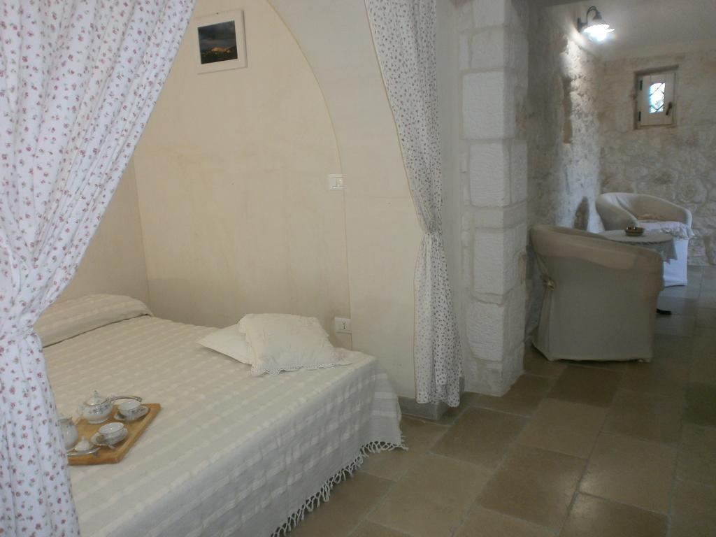 Trullo Villa Giuliana Con Giardino Posizione Panoramica Free Wifi 오스투니 외부 사진